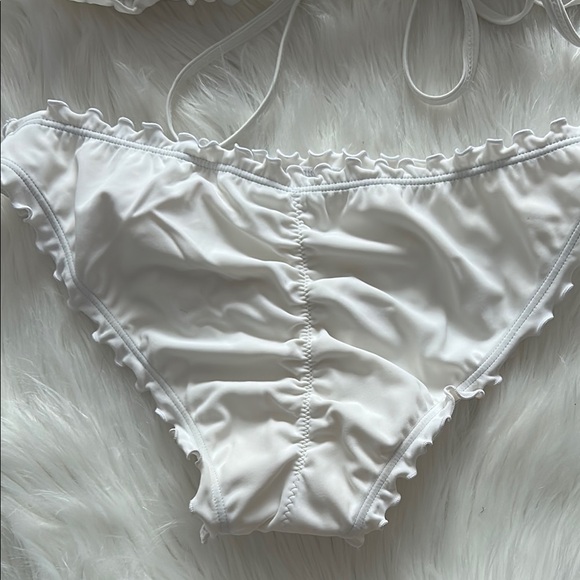 Shade & Shore White Bikini Swim Set - Picture 6 of 6